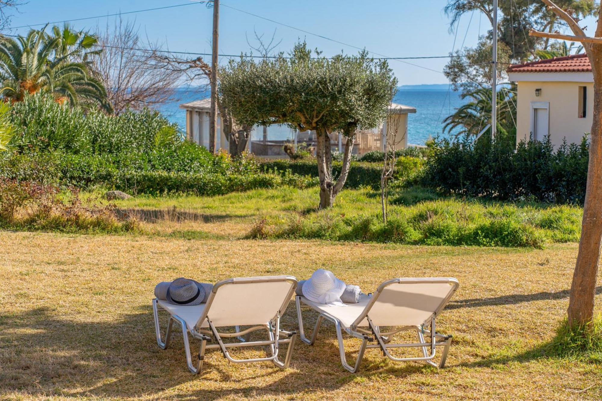 Southbank Seafront Apartments Кателіос Екстер'єр фото